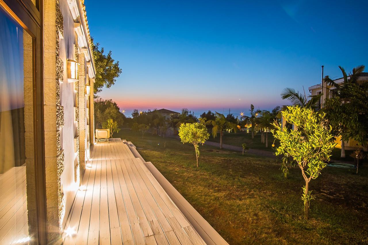 Icons Sea Of Crete Villa Malia Exterior foto